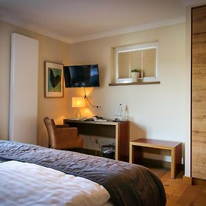 Single Room Shower